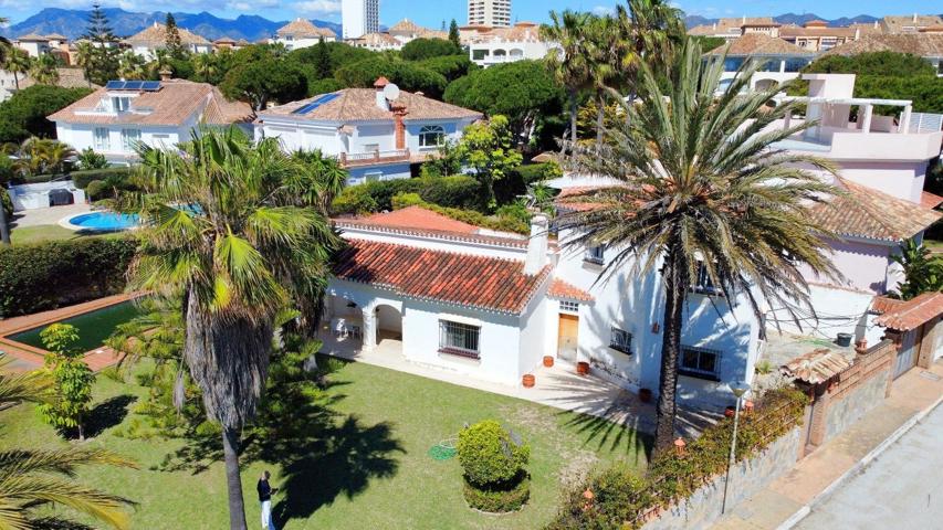 Unifamiliar En venta en Urb. Marbesa, Marbella photo 0