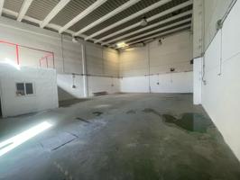 Nave Industrial En venta en San Pablo, Sevilla photo 0