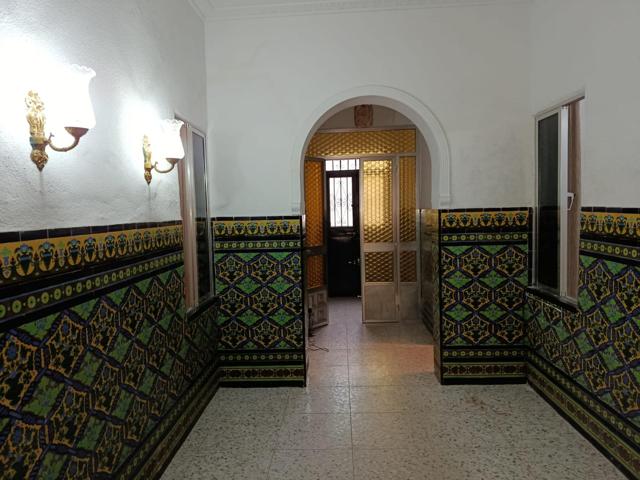 Unifamiliar Pareada En venta en Gran Plaza-Marqués De Pickman-Ramon Y C, Sevilla photo 0