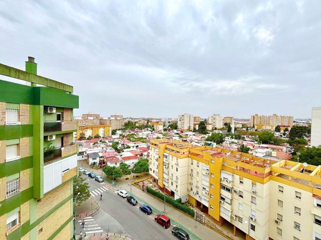 Piso En venta en Rochelambert, Sevilla photo 0