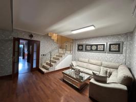 Unifamiliar Pareada En venta en Oromana, Alcala De Guadaira photo 0