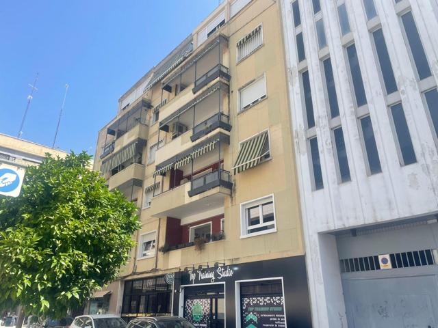 Piso En venta en Tablada-Ramón De Carranza-Madre Rafols, Sevilla photo 0