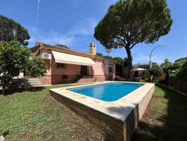 Unifamiliar En venta en Oromana, Alcala De Guadaira photo 0