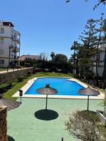 Piso En venta en El Campanario, Estepona photo 0