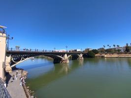 Piso En venta en Ronda De Triana-Patrocinio-Turruñuelo, Sevilla photo 0