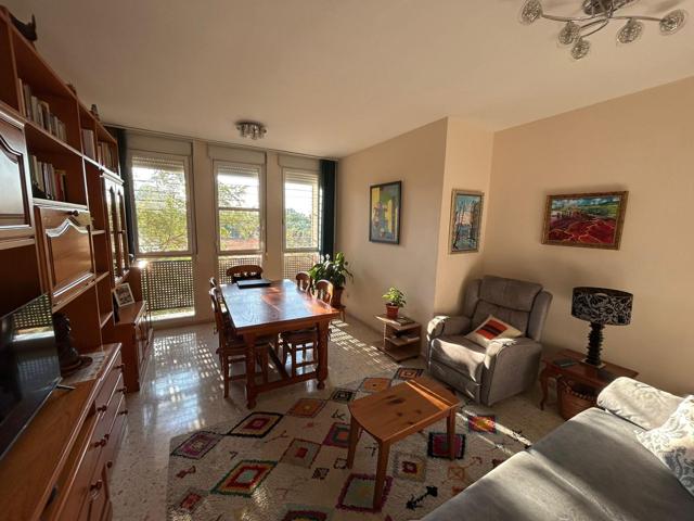 Piso En venta en Pino Montano, Sevilla photo 0