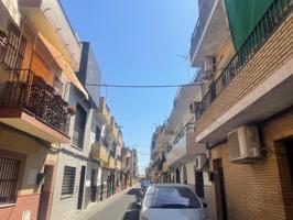 Piso En venta en Palmete-Padre Pío-Hacienda San Antonio, Sevilla photo 0