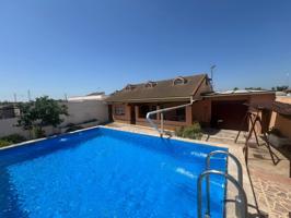 Mansión En venta en La Hacienda - Nueva Andalucía, Dos Hermanas photo 0