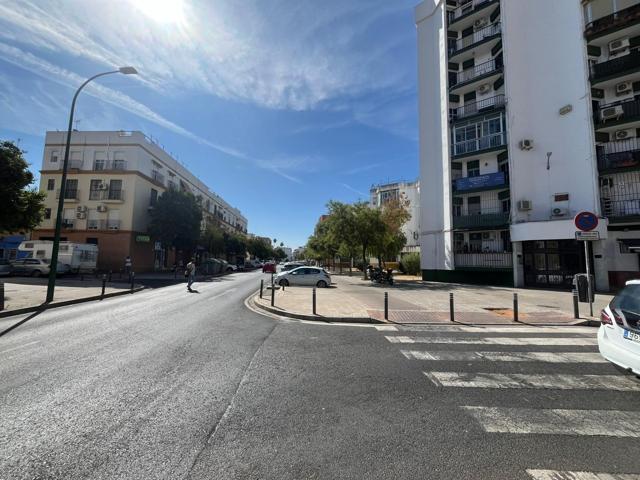 Piso En venta en Rochelambert, Sevilla photo 0