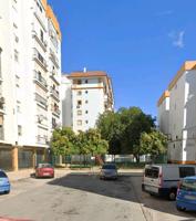 Piso En venta en La Plata, Sevilla photo 0
