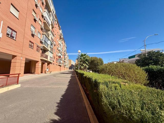 Piso En venta en Rochelambert, Sevilla photo 0