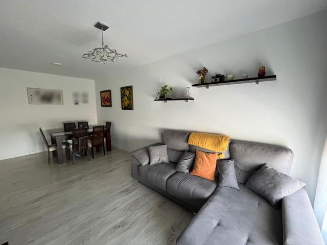 Piso En venta en Cerro Del Águila, Sevilla photo 0