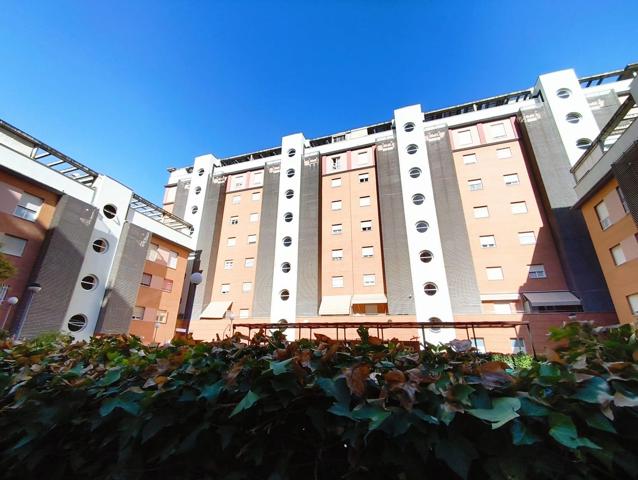 Piso En venta en Emilio Lemos, Sevilla photo 0