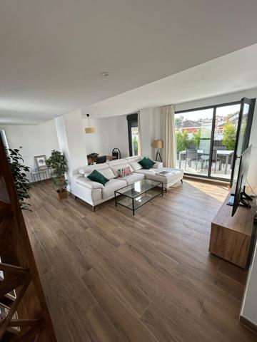  Ático En venta en Las Almenas, Tomares photo 0