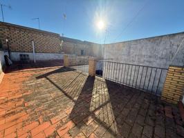 Unifamiliar Pareada En venta en Andalucia, Pilas photo 0