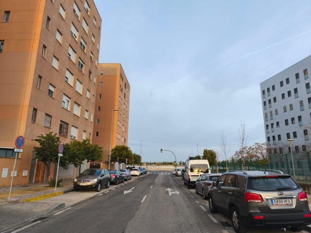 Piso En venta en Emilio Lemos, Sevilla photo 0