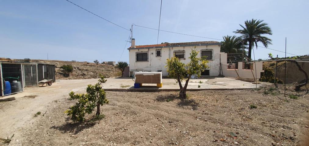 Casa - Chalet en venta en La Vila Joiosa de 250 m2 photo 0