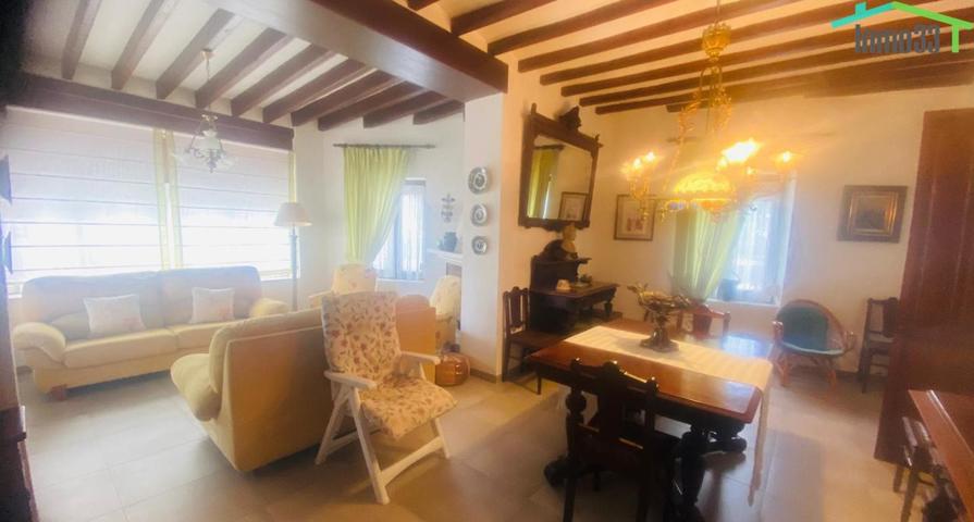 Chalet con piscina y parcela en Partida Mediases, Villajoyosa (Alicante) photo 0