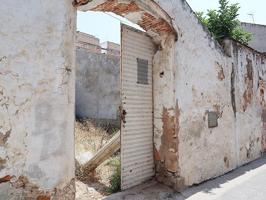 Terreno en venta en Ulldecona de 145 m2 photo 0
