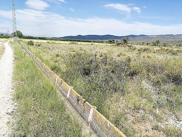 Finca Rústica en venta en Ulldecona de 4997 m2 photo 0