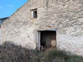 Casa de campo urbana de dos plantas de 87m², con finca rustica de 64.000m² en Els Valentins – Ulldecona (Tarragona). photo 0
