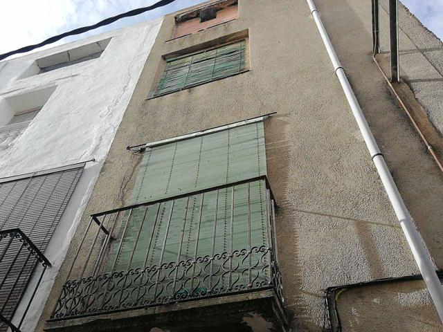 Casa De Pueblo en venta en Ulldecona de 283 m2 photo 0