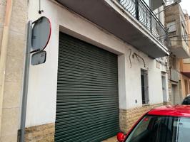 ¡Gran oportunidad de negocio en el corazón de Ulldecona! photo 0
