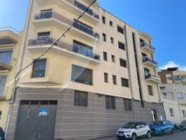 Piso para reformar de 200m², procedente de entidad bancaria, en La Ràpita (Tarragona). photo 0