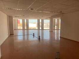 Oficina de 106m² en pleno centro del municipio de Amposta (Tarragona). photo 0