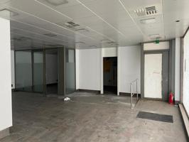 Local Comercial de 226 m² en la localidad de La Sénia (Tarragona). photo 0