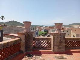 Inmueble de 383m² en pleno corazón de Ulldecona (Tarragona) photo 0