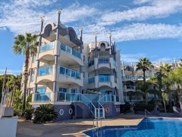 Vistas Exclusivas y Lujo Frente al Mar: Tu Ático Soñado en Alcanar Platja! photo 0