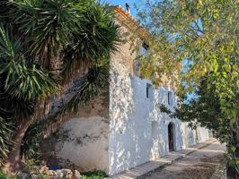 Casa de Pueblo con jardín de 367 m², en Sant Joan del Pas (Ulldecona). photo 0