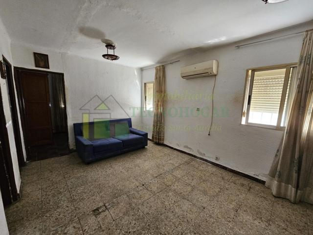 Piso en venta en Calle Cigüeña, Sevilla | Oportunidad para reformar photo 0