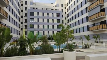 Piso en venta en Calle Amperio – Urbanización cerrada con piscina y garaje photo 0