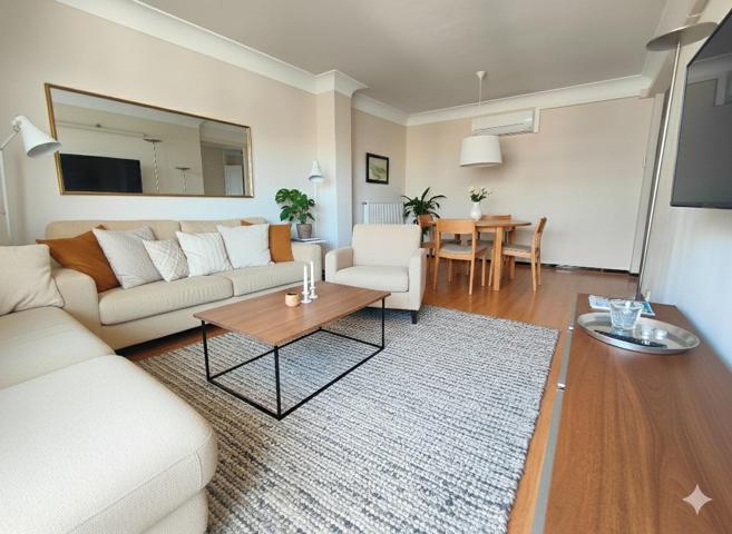 Piso en venta en Son Armadams photo 0