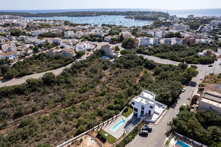 Adosado moderno con piscina privada, cerca del mar y en zona tranquila de Portocolom photo 0