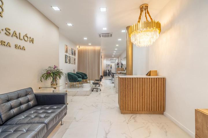 centro de estética y peluquería en traspaso photo 0
