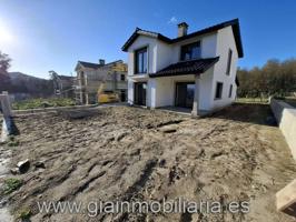 Casa en venta en CUMIAR photo 0
