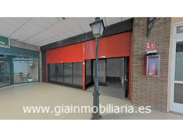 Local en Galerías 'El Castañal' photo 0