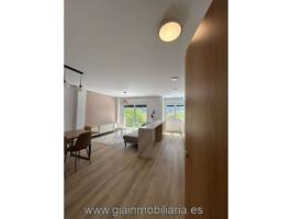 Visita este increíble piso de 2 habitaciones y 2 baños en Goian photo 0