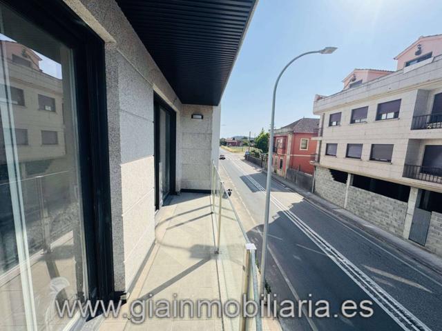 Visita este increíble piso de 2 habitaciones y 2 baños en Goian photo 0