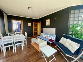 Piso en venta en Mos, Peinador. Con licencia turística !! photo 0