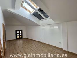 Piso en venta en Baiona photo 0