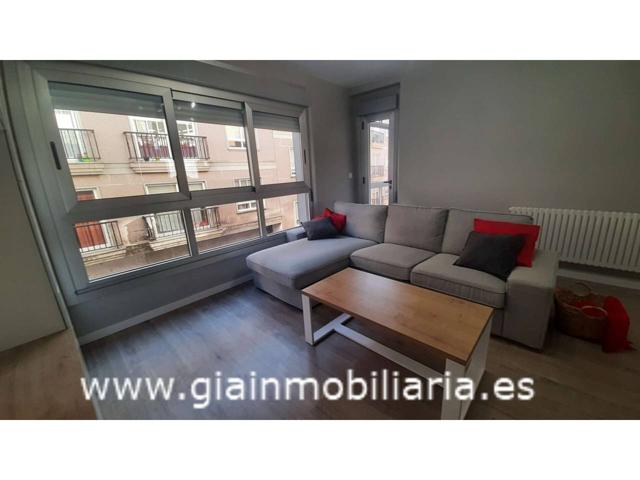 Piso en alquiler en Ponteareas photo 0