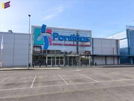 Centro comercial - Local acondicionado para cafetería-hostelería !! photo 0