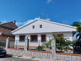 Casa - Chalet en venta en Fuente el Saz de Jarama de 585 m2 photo 0