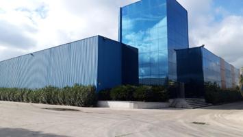 Nave Industrial en venta en Alcalá de Henares de 7700 m2 photo 0