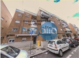 Piso en venta en Madrid de 63 m2 photo 0