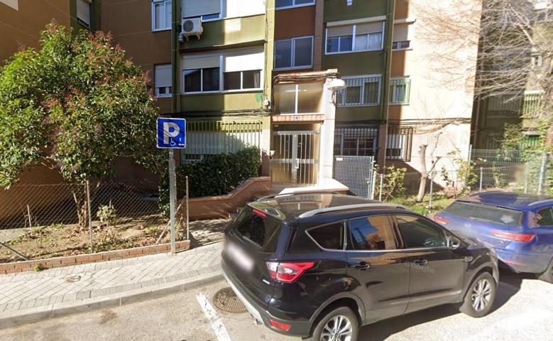 Piso en venta en Madrid de 64 m2 photo 0
